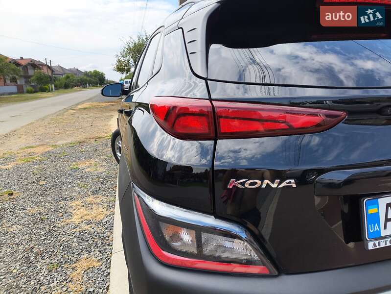 Позашляховик / Кросовер Hyundai Kona 2023 в Великих Лучках