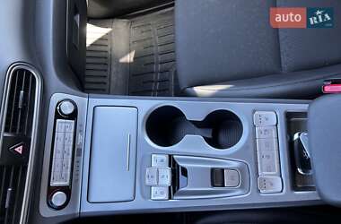Внедорожник / Кроссовер Hyundai Kona 2020 в 