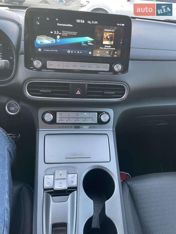 Внедорожник / Кроссовер Hyundai Kona 2020 в Тернополе