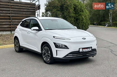 Внедорожник / Кроссовер Hyundai Kona 2022 в Киеве