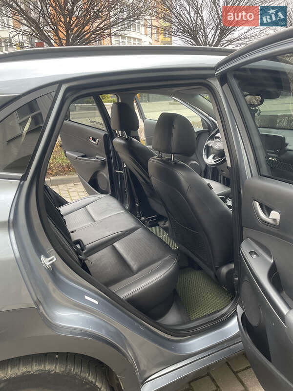 Позашляховик / Кросовер Hyundai Kona 2018 в Івано-Франківську