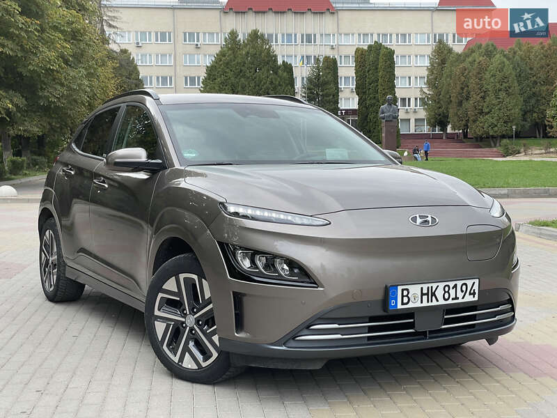 Внедорожник / Кроссовер Hyundai Kona 2021 в Тернополе