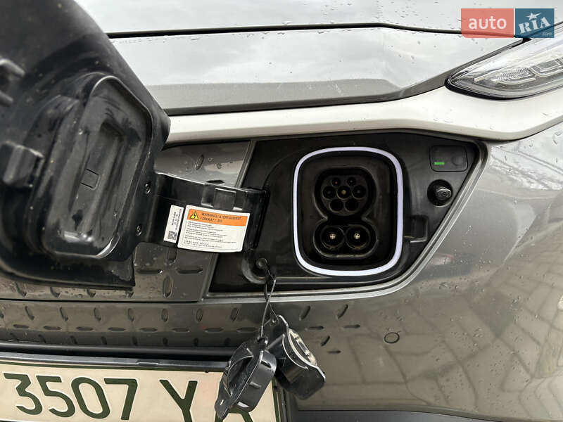 Позашляховик / Кросовер Hyundai Kona 2018 в Стрию