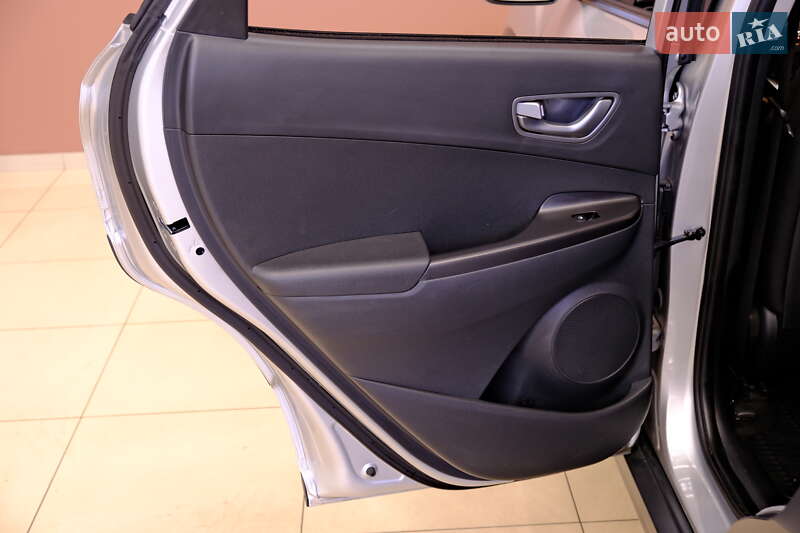 Внедорожник / Кроссовер Hyundai Kona 2020 в Одессе