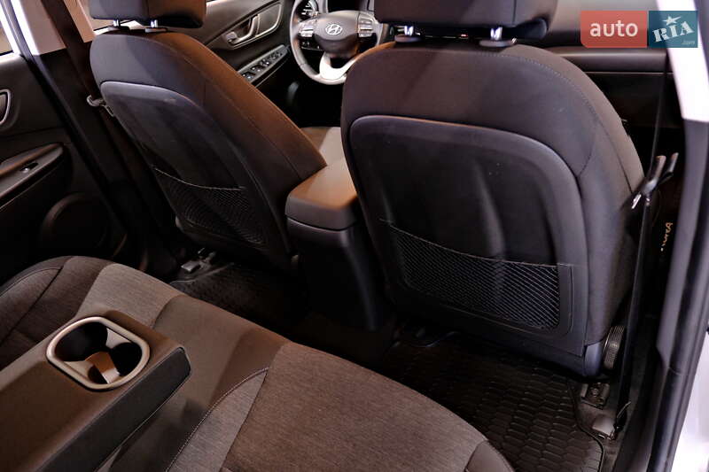 Внедорожник / Кроссовер Hyundai Kona 2020 в Одессе