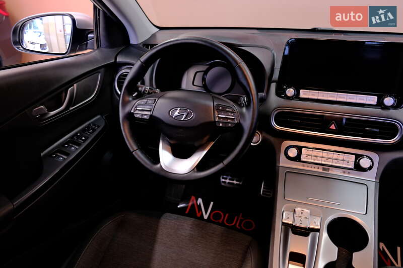 Внедорожник / Кроссовер Hyundai Kona 2020 в Одессе