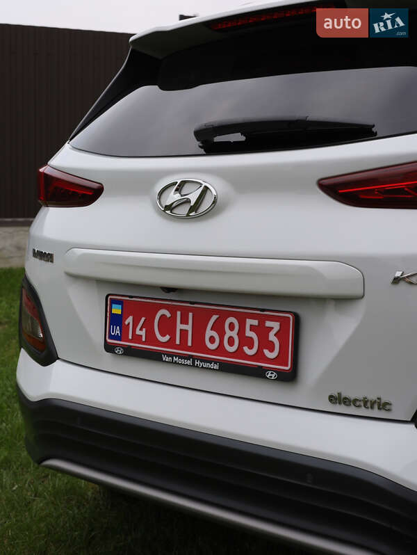 Внедорожник / Кроссовер Hyundai Kona 2020 в Тернополе