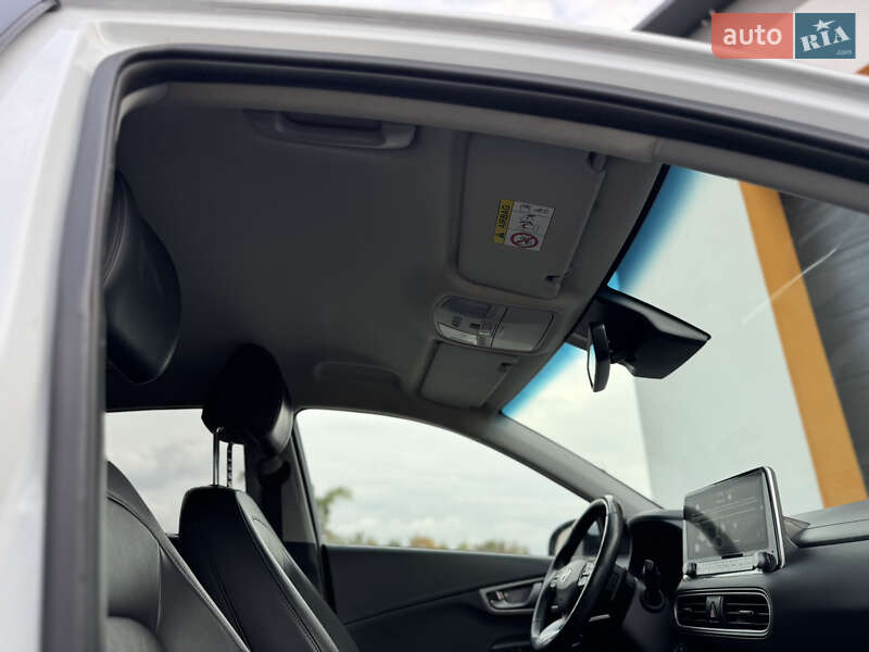 Позашляховик / Кросовер Hyundai Kona 2020 в Рівному