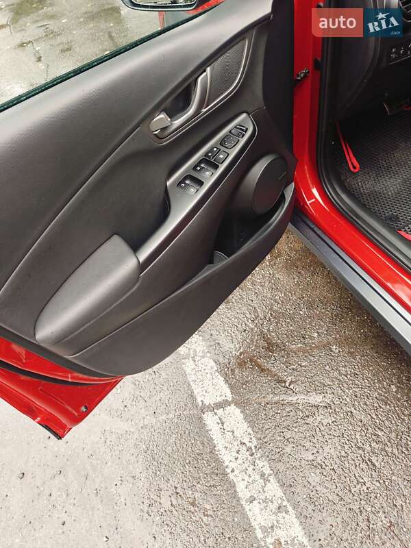 Внедорожник / Кроссовер Hyundai Kona 2021 в Виннице