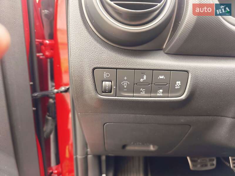 Внедорожник / Кроссовер Hyundai Kona 2021 в Виннице