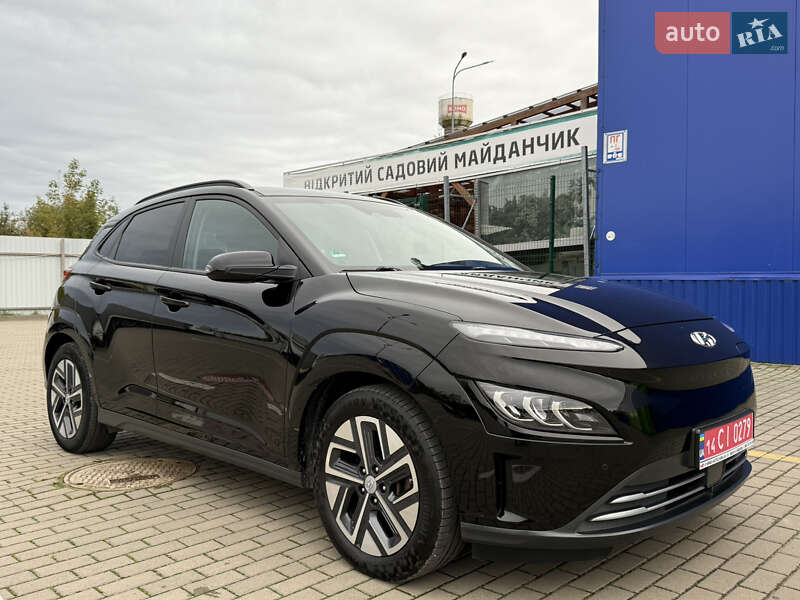 Внедорожник / Кроссовер Hyundai Kona 2022 в Дубно