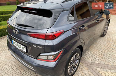 Позашляховик / Кросовер Hyundai Kona 2022 в 