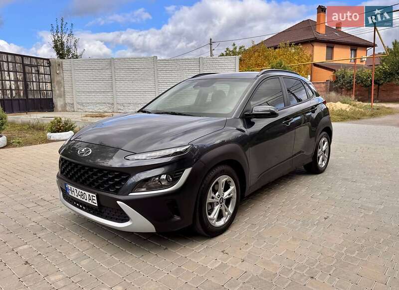 Hyundai Kona 2021