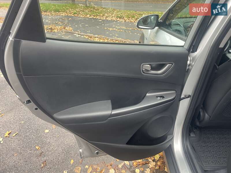 Внедорожник / Кроссовер Hyundai Kona 2020 в Виннице