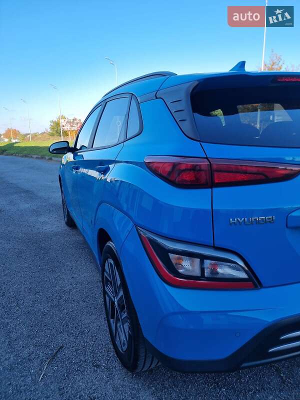 Внедорожник / Кроссовер Hyundai Kona 2022 в Виннице