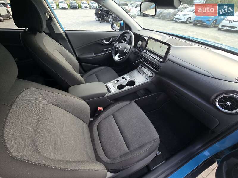 Внедорожник / Кроссовер Hyundai Kona 2022 в Виннице