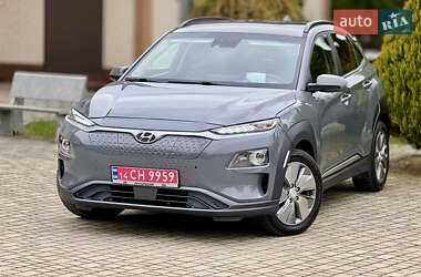 Внедорожник / Кроссовер Hyundai Kona 2020 в 