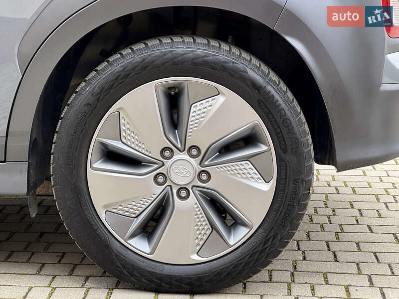 Внедорожник / Кроссовер Hyundai Kona 2020 в Самборе