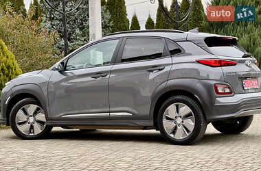 Внедорожник / Кроссовер Hyundai Kona 2020 в 