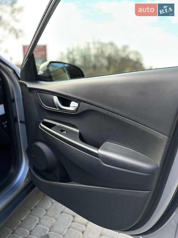 Позашляховик / Кросовер Hyundai Kona 2023 в Коломиї