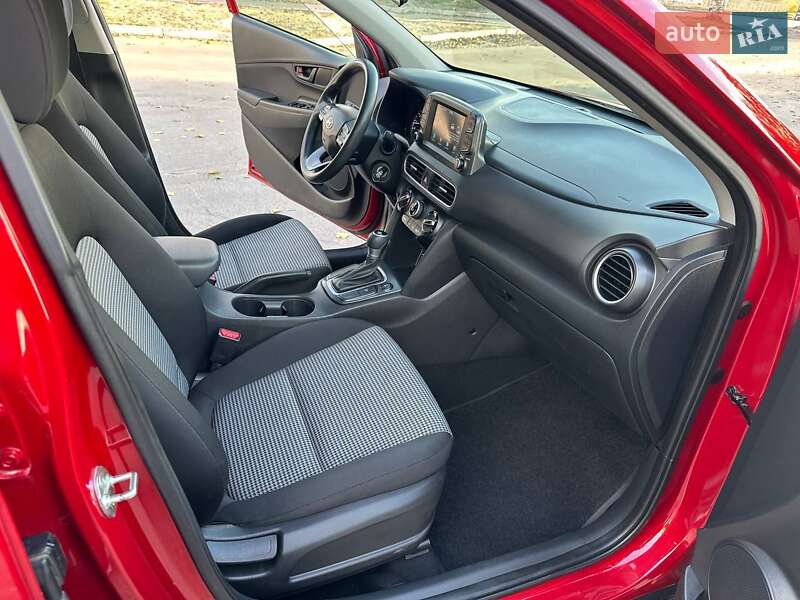 Позашляховик / Кросовер Hyundai Kona 2018 в Дніпрі фото 31 Позашляховик / Кросовер Hyundai Kona 2018 в Дніпрі