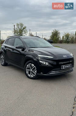 Внедорожник / Кроссовер Hyundai Kona 2022 в Кривом Роге