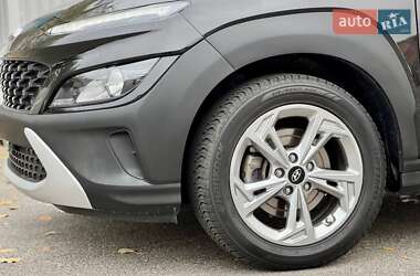 Внедорожник / Кроссовер Hyundai Kona 2021 в 