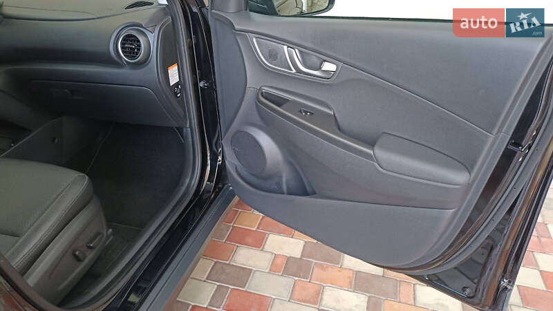 Внедорожник / Кроссовер Hyundai Kona 2020 в Одессе фото 8 Внедорожник / Кроссовер Hyundai Kona 2020 в Одессе