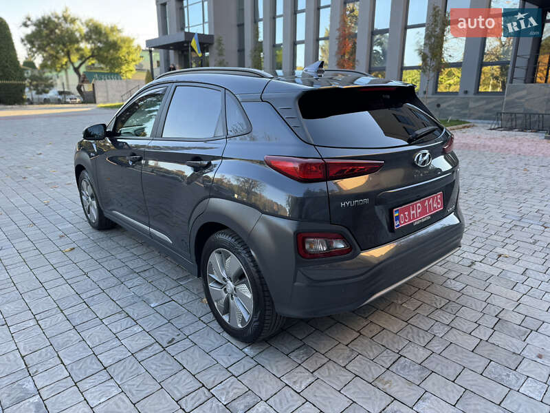 Внедорожник / Кроссовер Hyundai Kona 2020 в Ровно