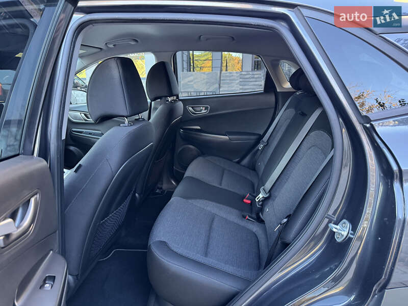 Внедорожник / Кроссовер Hyundai Kona 2020 в Ровно