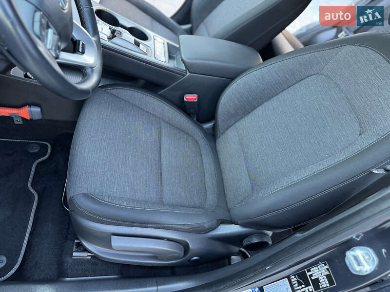 Внедорожник / Кроссовер Hyundai Kona 2020 в Ровно