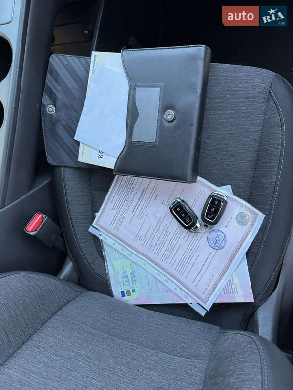 Внедорожник / Кроссовер Hyundai Kona 2020 в Ровно