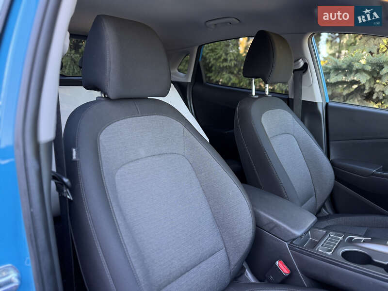 Позашляховик / Кросовер Hyundai Kona 2022 в Тернополі