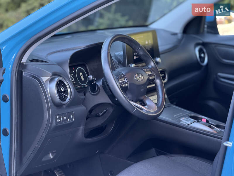 Позашляховик / Кросовер Hyundai Kona 2022 в Тернополі