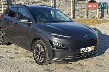 Внедорожник / Кроссовер Hyundai Kona 2021 в Ровно