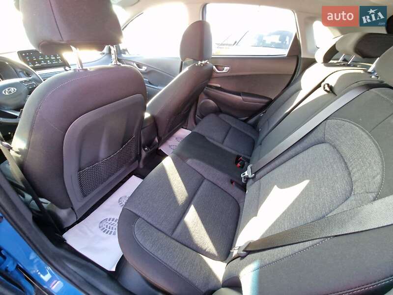 Внедорожник / Кроссовер Hyundai Kona 2021 в Виннице