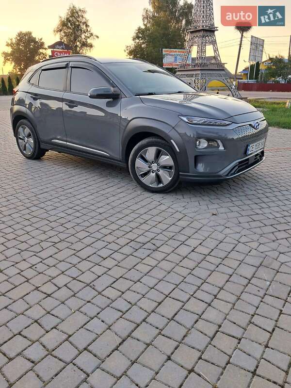 Внедорожник / Кроссовер Hyundai Kona 2020 в Черновцах