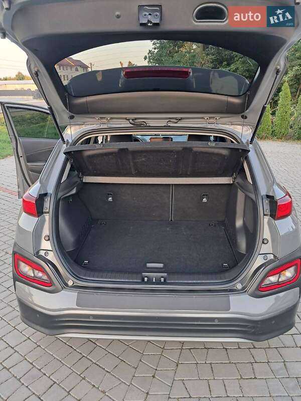 Внедорожник / Кроссовер Hyundai Kona 2020 в Черновцах