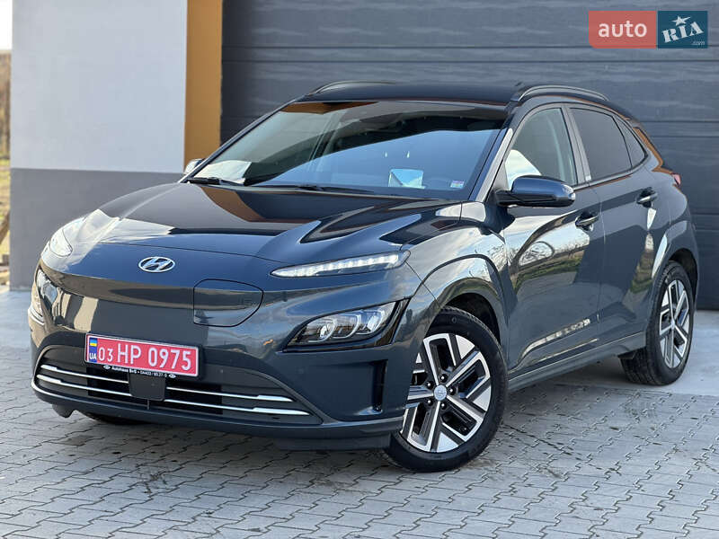 Внедорожник / Кроссовер Hyundai Kona 2022 в Ровно