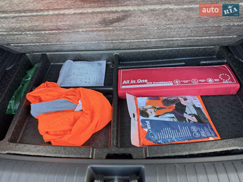 Внедорожник / Кроссовер Hyundai Kona 2022 в Ровно