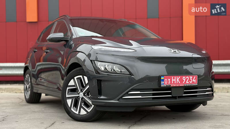 Внедорожник / Кроссовер Hyundai Kona 2021 в Киеве