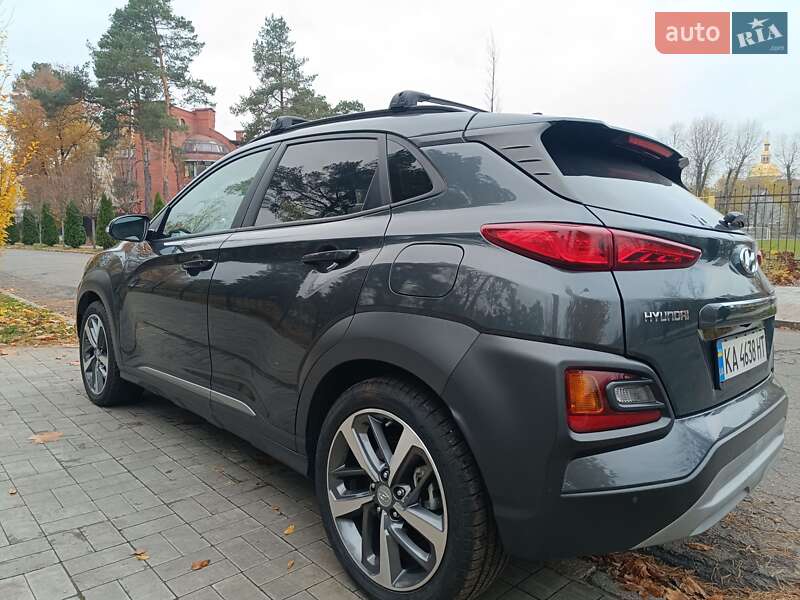 Внедорожник / Кроссовер Hyundai Kona 2020 в Киеве