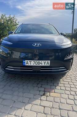 Внедорожник / Кроссовер Hyundai Kona 2022 в Ивано-Франковске