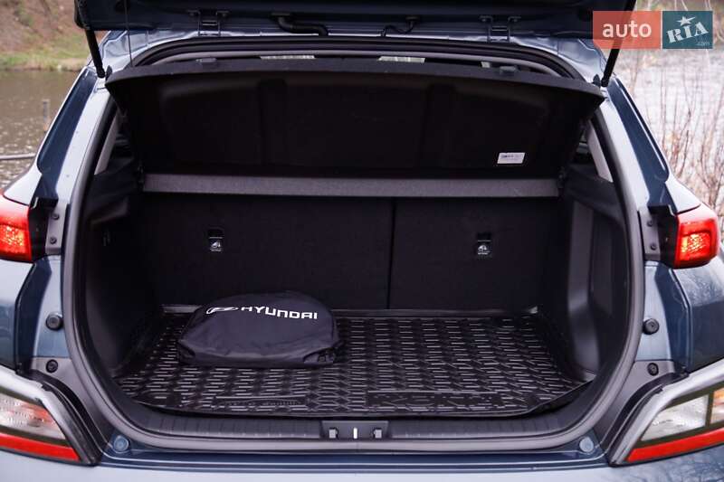 Внедорожник / Кроссовер Hyundai Kona 2023 в Бердичеве