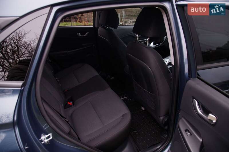 Внедорожник / Кроссовер Hyundai Kona 2023 в Бердичеве