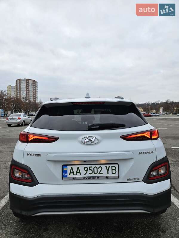 Внедорожник / Кроссовер Hyundai Kona 2018 в Броварах