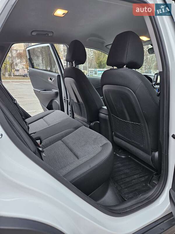 Внедорожник / Кроссовер Hyundai Kona 2018 в Броварах