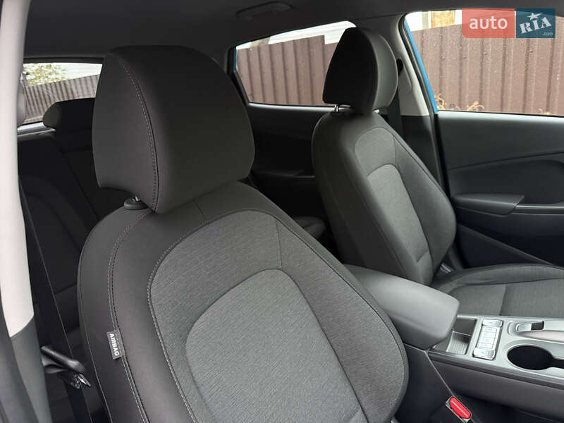 Внедорожник / Кроссовер Hyundai Kona 2022 в Виннице