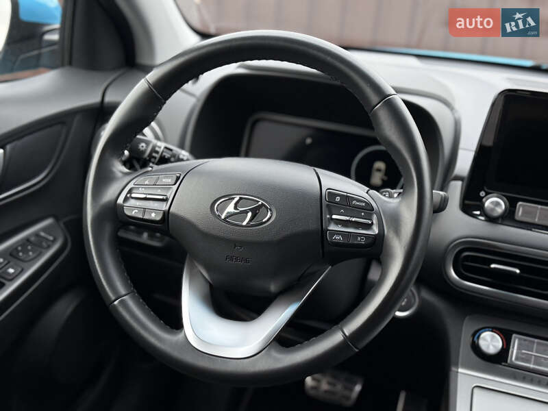 Внедорожник / Кроссовер Hyundai Kona 2022 в Виннице