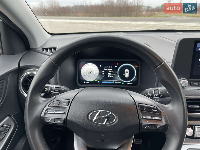 Внедорожник / Кроссовер Hyundai Kona 2022 в Львове